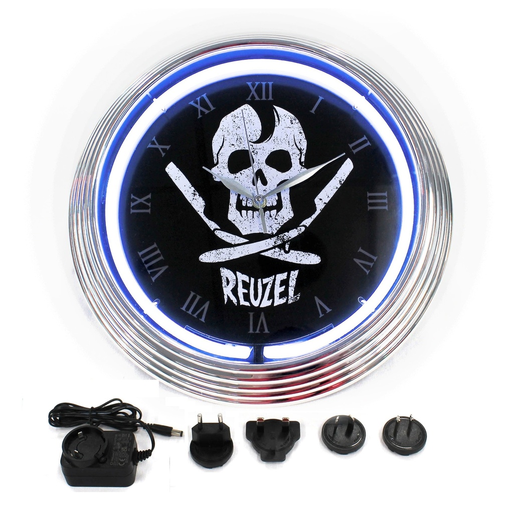 Reuzel Clock Jolly Roger
